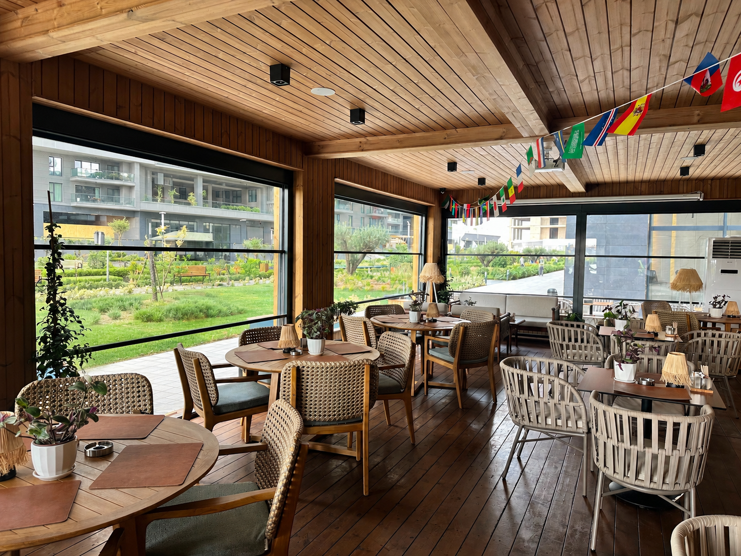 Rami Tower Cozy Cafe